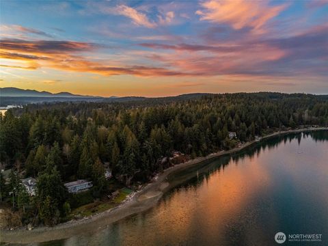 14130 Sandy Hook Road NE Poulsbo WA 98383