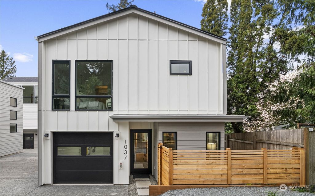 Photo of 1037 NE 98th Street, Seattle, WA 98115 (MLS # 2206306)