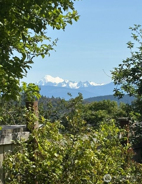2129 H. Avenue Anacortes WA 98221