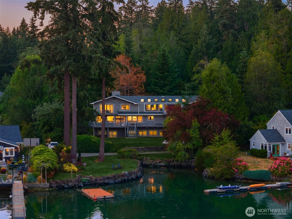 Photo of 15041 Skogen Lane NE, Bainbridge Island, WA 98110 (MLS # 2548444)