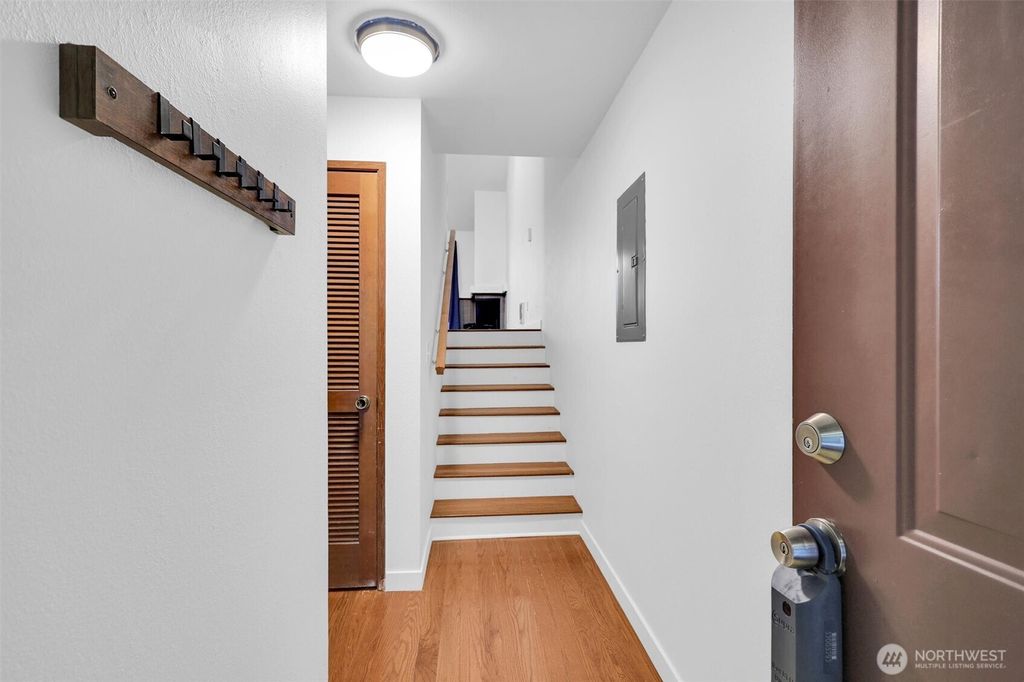 Photo of 2937 76th Avenue SE #33C, Mercer Island, WA 98040 (MLS # 2457779)