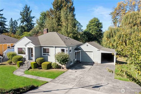 Photo of 2406 54th Avenue E, Fife, WA 98424 (MLS # 2438094)