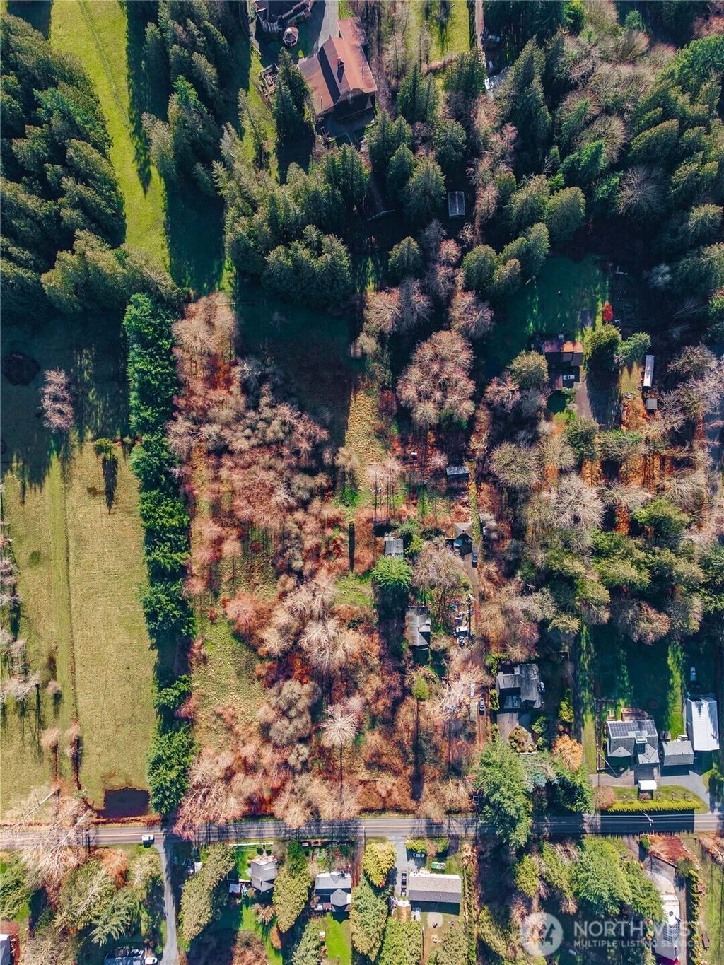 Photo of 10330 56th St Se St, Snohomish, WA 98290 (MLS # 2482654)