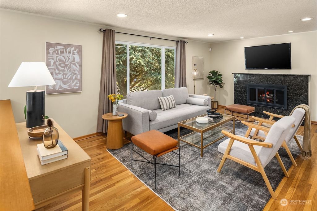 Photo of 17605 Bagley Place N, Shoreline, WA 98133 (MLS # 2077195)