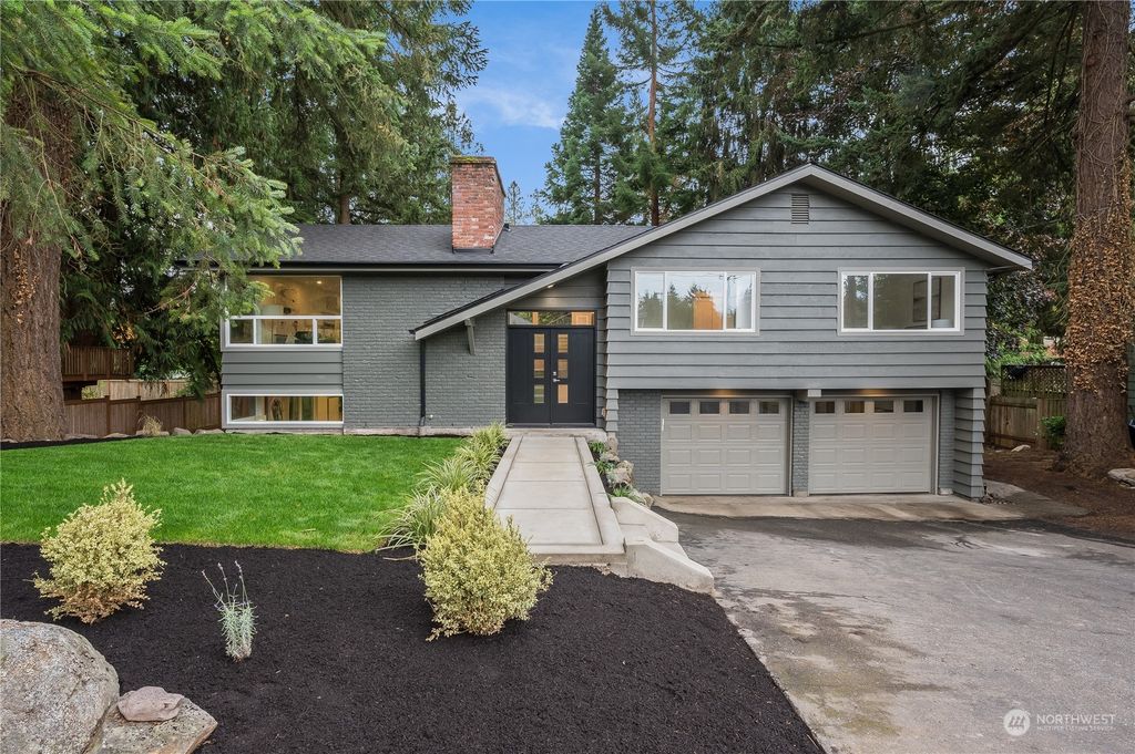 Photo of 2307 N 180th Street, Shoreline, WA 98133 (MLS # 2174926)