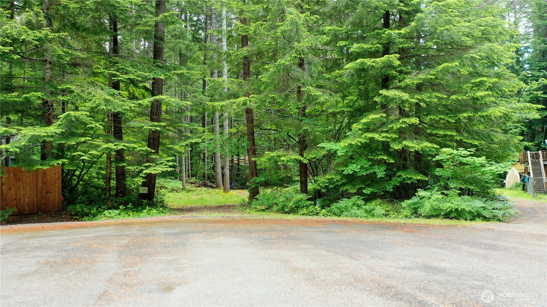 120 N Kokanee Cove Way