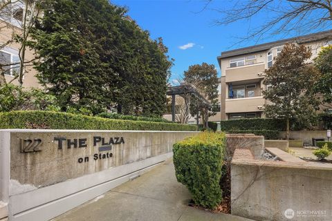 122 State Street S Unit 301E, Kirkland, WA 98033 - MLS#: 2317504