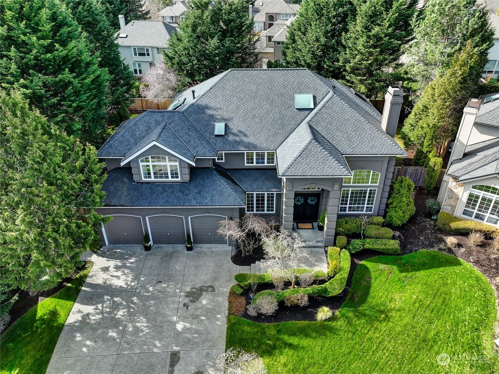 Photo of 2145 266th Court SE, Sammamish, WA 98075 (MLS # 2205917)