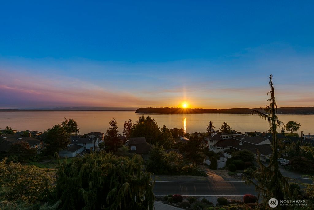 Photo of 10413 66th Place W, Mukilteo, WA 98275 (MLS # 2417294)