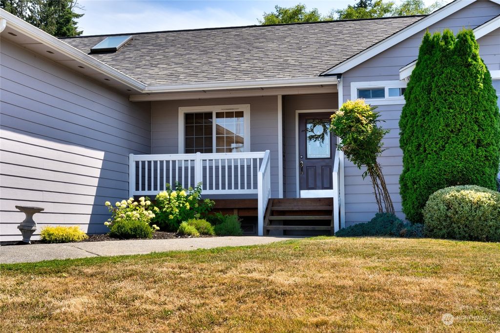 Photo of 8434 282nd Street NW, Stanwood, WA 98292 (MLS # 2143782)