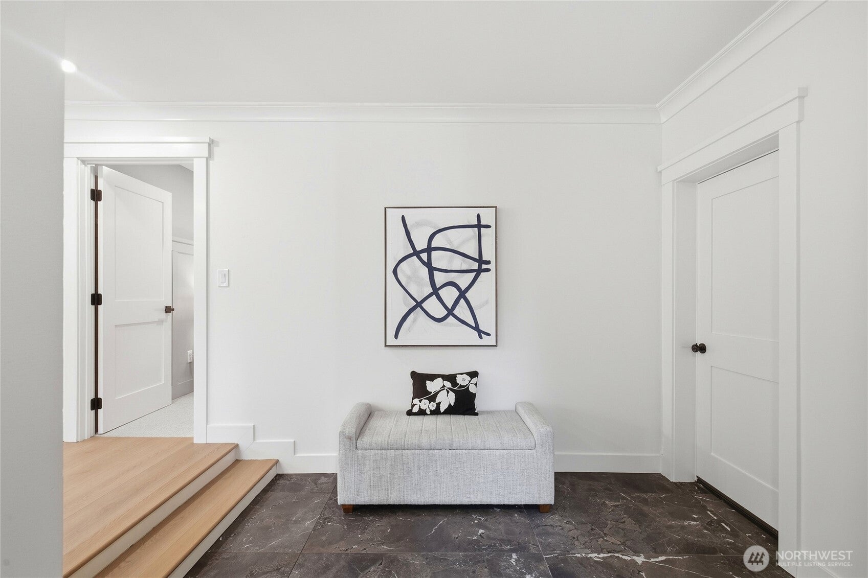 4021 Sunset Drive W