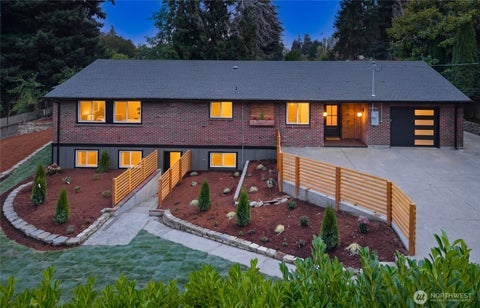 Photo of 4021 Sunset Drive W, University Place, WA 98466 (MLS # 2581638)