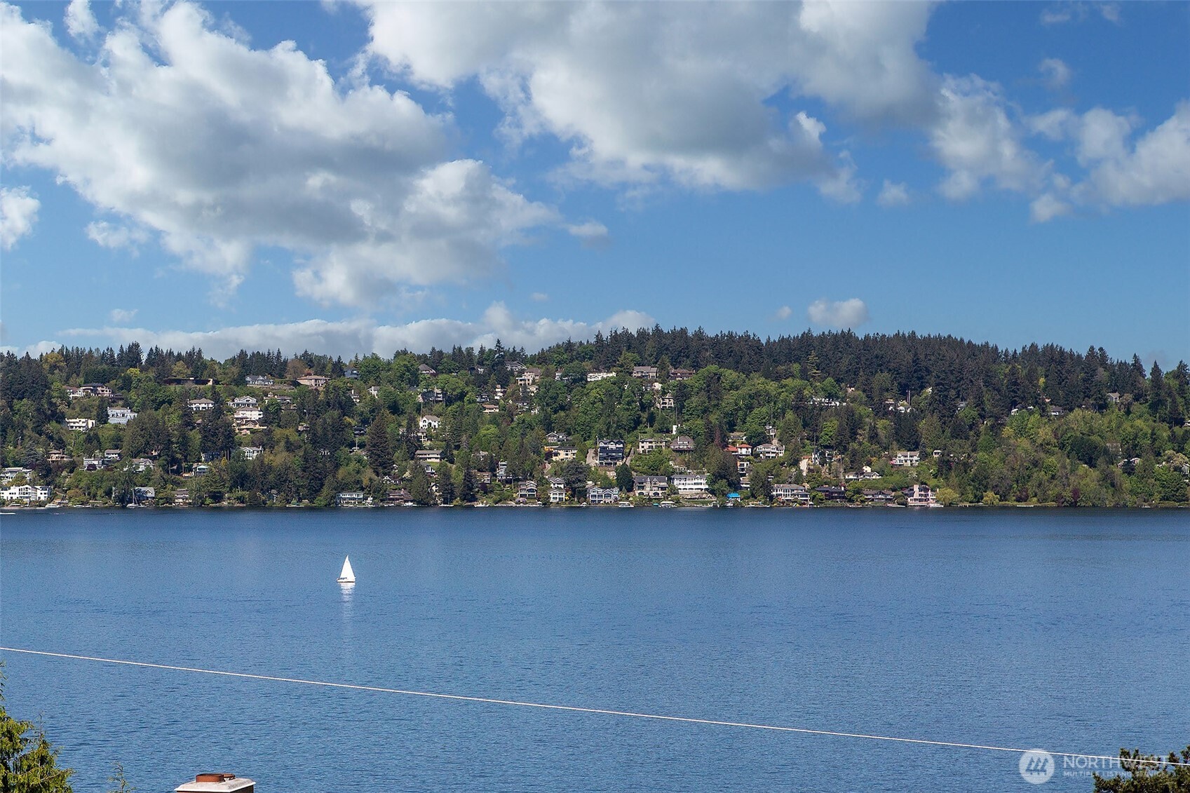 Seattle, Washington 98118, United States, 4 Bedrooms Bedrooms, ,3 BathroomsBathrooms,Residential,Active,125806