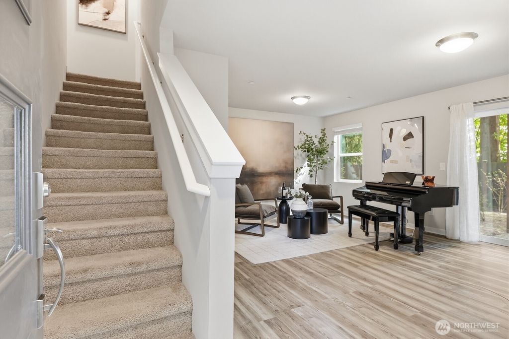 Photo of 16201 Meadow Road #H4, Lynnwood, WA 98087 (MLS # 2492903)