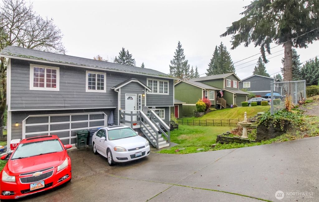 Photo of 10509 202nd Avenue E, Bonney Lake, WA 98391 (MLS # 2457090)