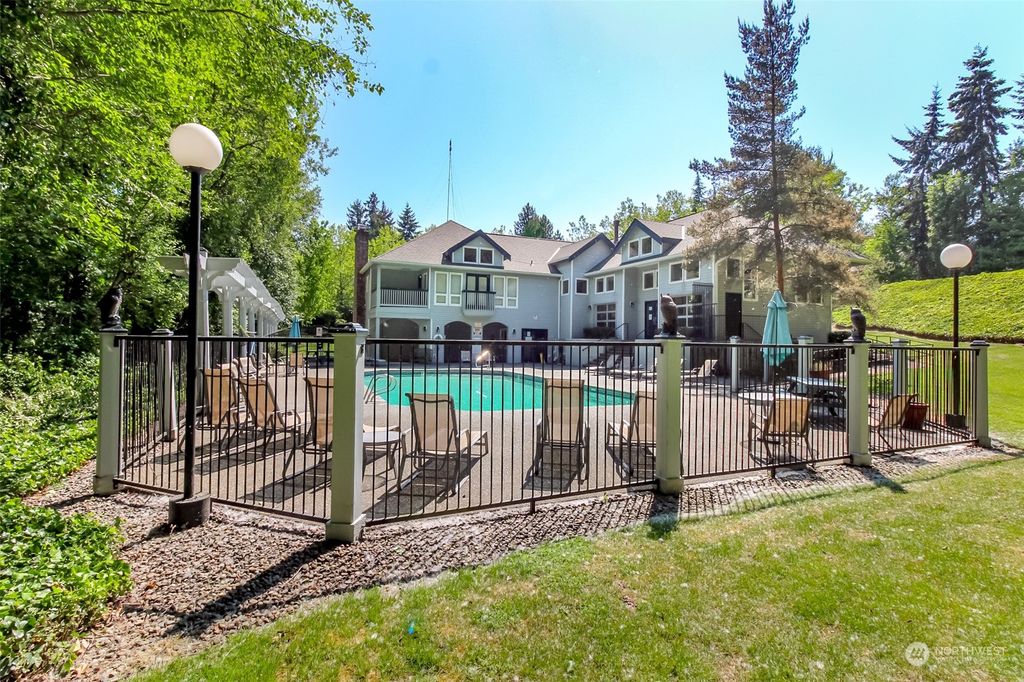 Photo of 33020 10th Avenue SW #BB201, Federal Way, WA 98023 (MLS # 2139454)