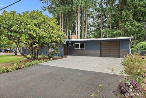 Photo of 5015 15th Avenue SE, Lacey, WA 98503 (MLS # 2430120)