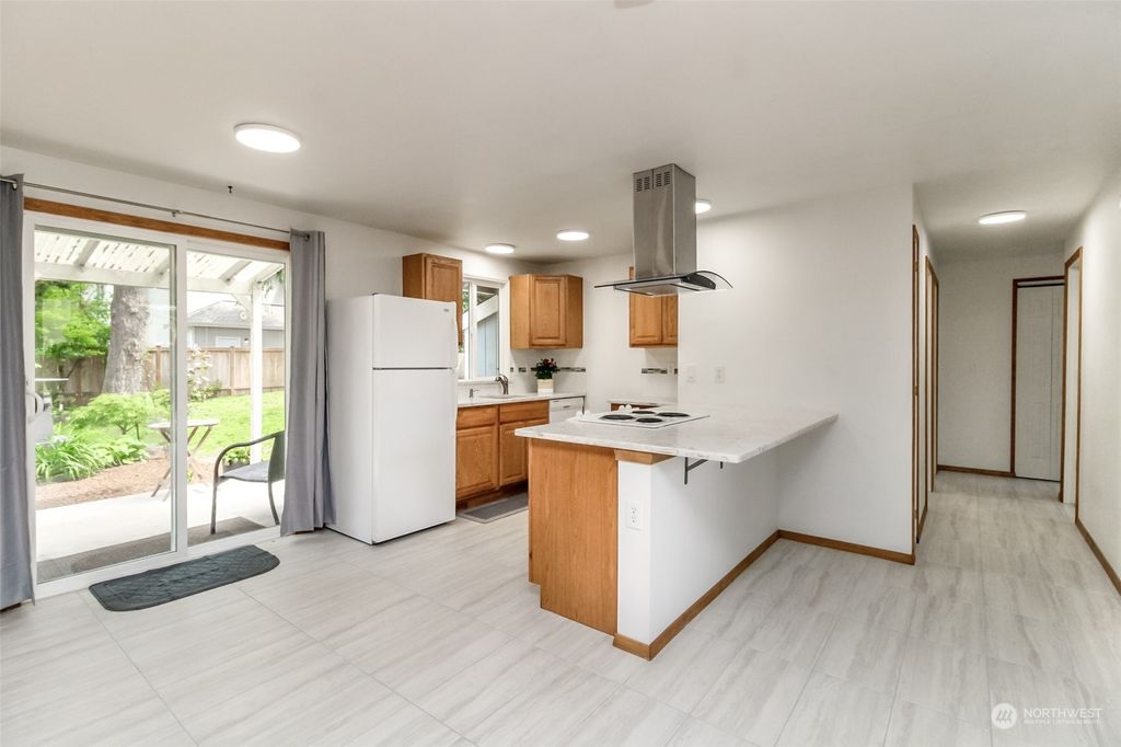 Photo of 26408 235th Street SE, Maple Valley, WA 98038 (MLS # 2073038)