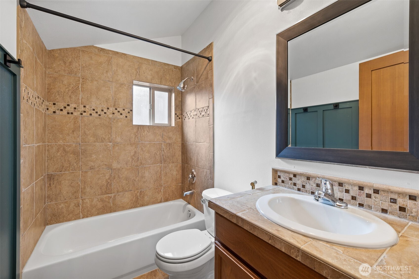 Seattle, Washington 98107, United States, 3 Bedrooms Bedrooms, ,3 BathroomsBathrooms,Residential,Pending,2338