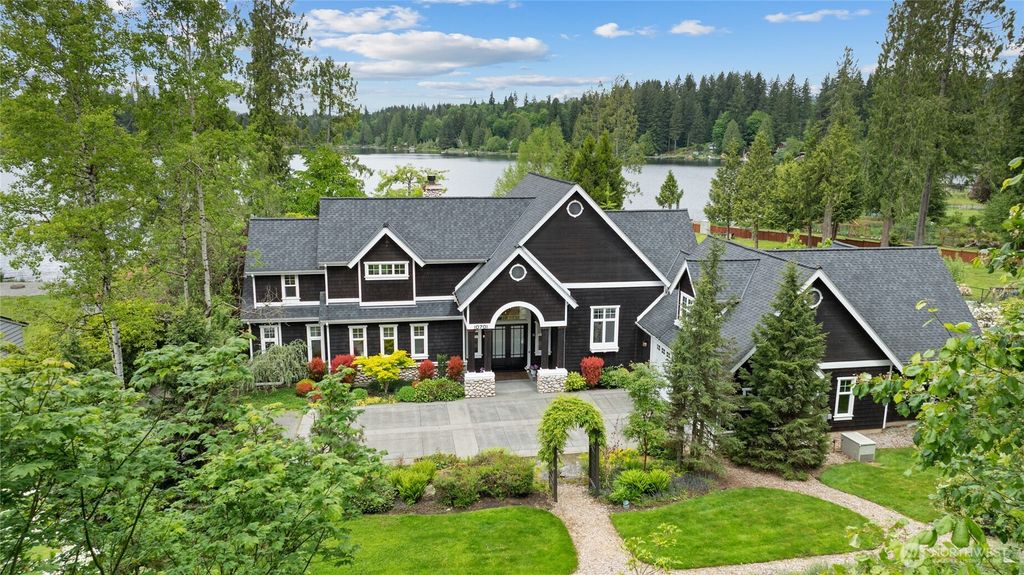 Photo of 10701 E Lake Joy Drive NE, Carnation, WA 98014 (MLS # 2382399)