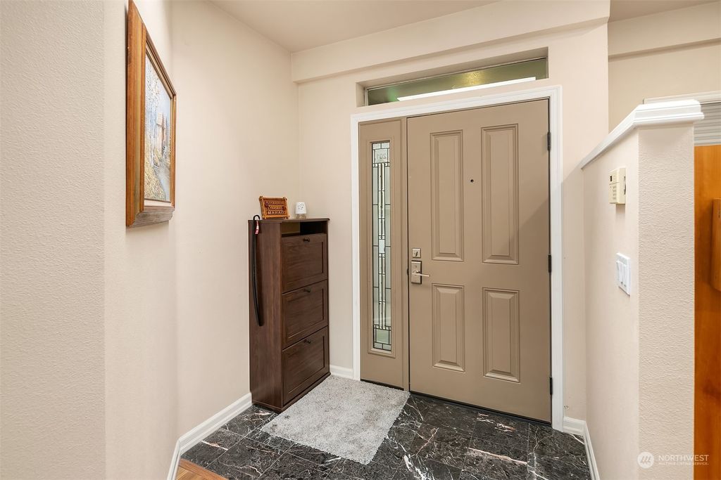Photo of 703 4th Avenue #201, Kirkland, WA 98033 (MLS # 2209624)