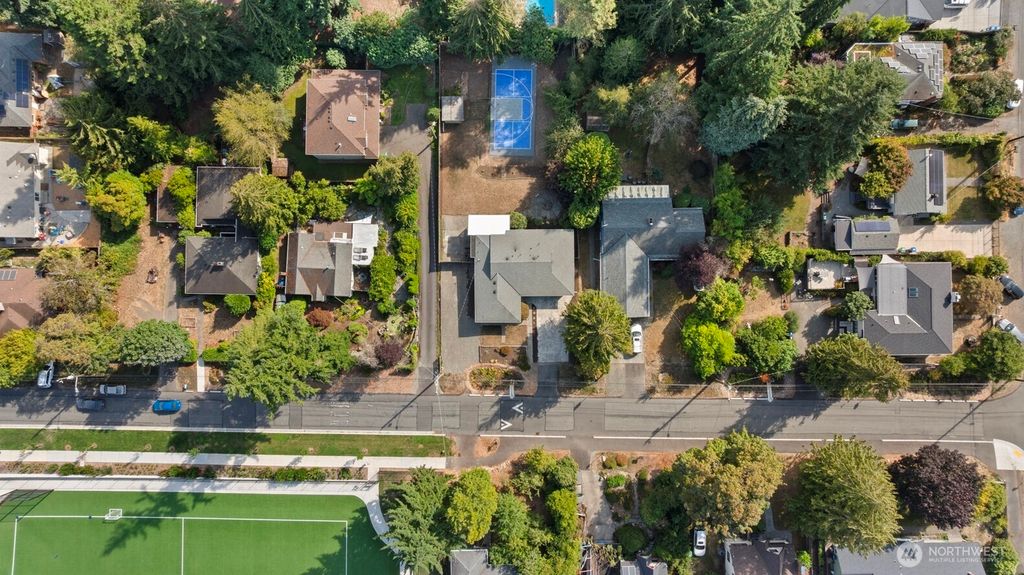 Photo of 2327 N 117th Street, Seattle, WA 98133 (MLS # 2429411)