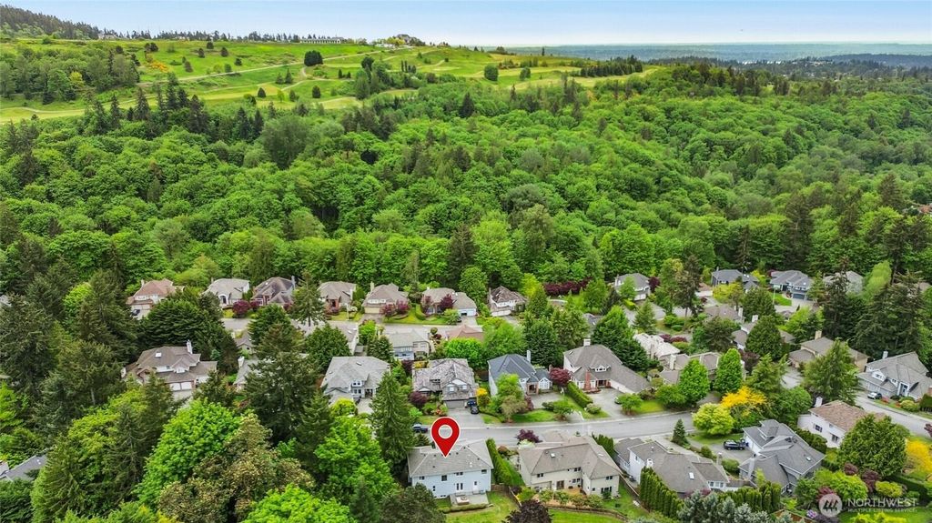 Photo of 15428 SE 67th Place, Bellevue, WA 98006 (MLS # 2408034)