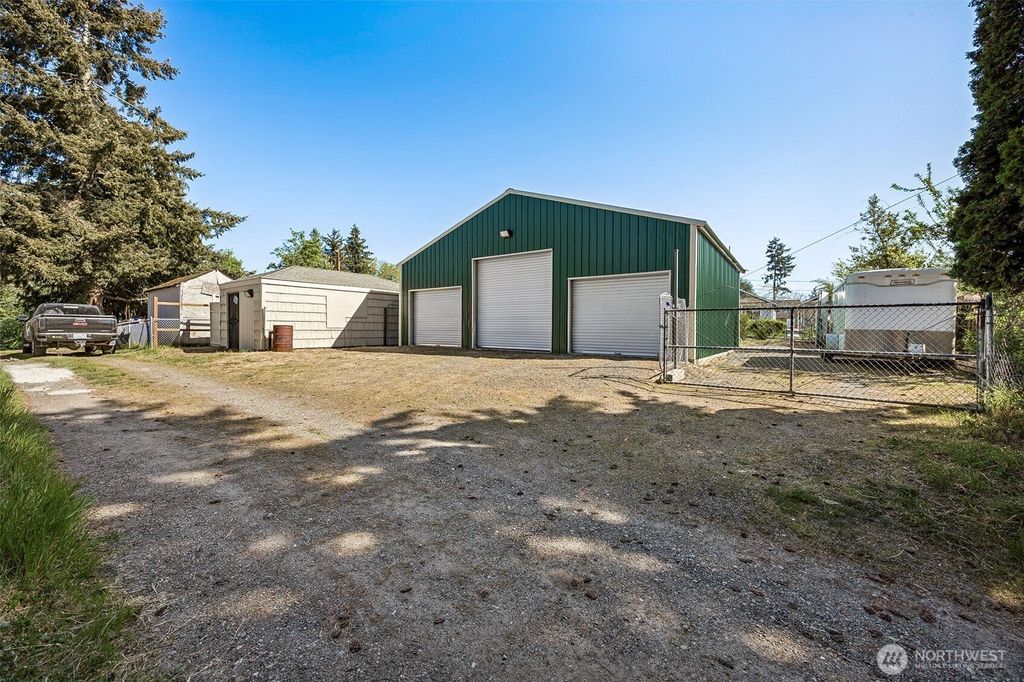 Photo of 2207 E George Street, Tacoma, WA 98404 (MLS # 2518614)