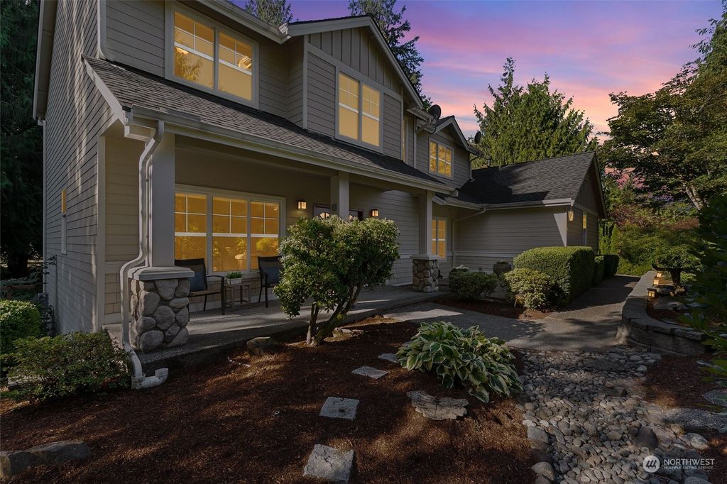 Photo of 27923 NE Quail Creek Drive, Redmond, WA 98053 (MLS # 2158230)