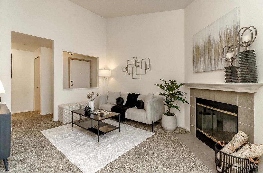 Photo of 4200 Smithers Avenue S #D-303, Renton, WA 98055 (MLS # 2213910)