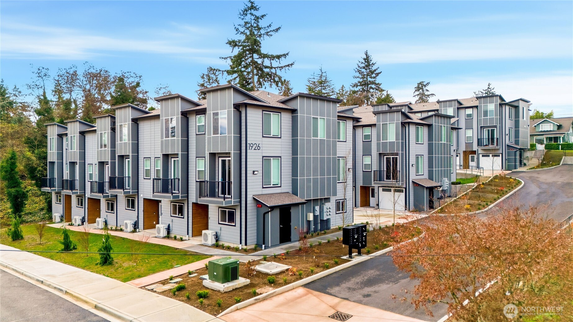 1926 S Washington Street B203