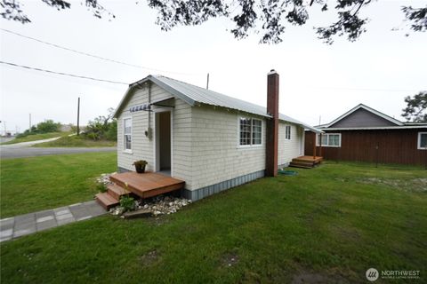 Photo of 3118 273rd Street, Ocean Park, WA 98640 (MLS # 2519537)