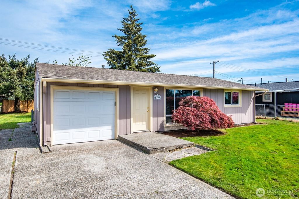 Photo of 4709 101st Street SW, Lakewood, WA 98499 (MLS # 2518139)