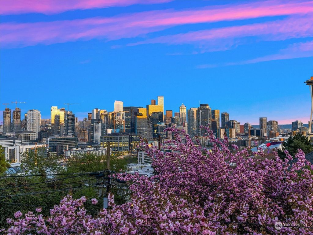 Photo of 1101 Nob Hill Avenue N, Seattle, WA 98109 (MLS # 2191073)