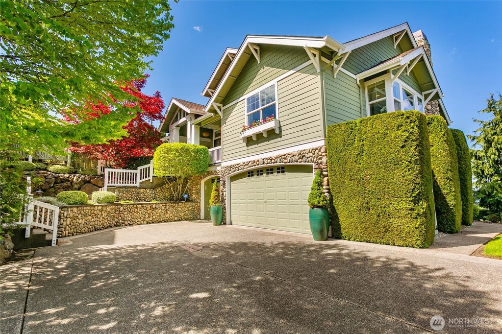 Photo of 8305 144th Avenue SE, Newcastle, WA 98059 (MLS # 2521618)