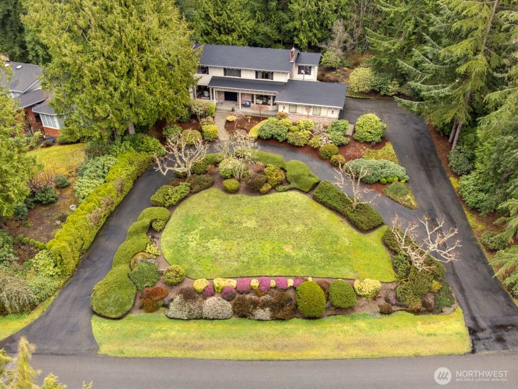 Photo of 13715 51st Avenue W, Edmonds, WA 98026 (MLS # 2501637)