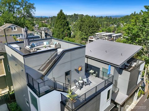 Photo of 1823 26th Avenue #B, Seattle, WA 98122 (MLS # 2437575)
