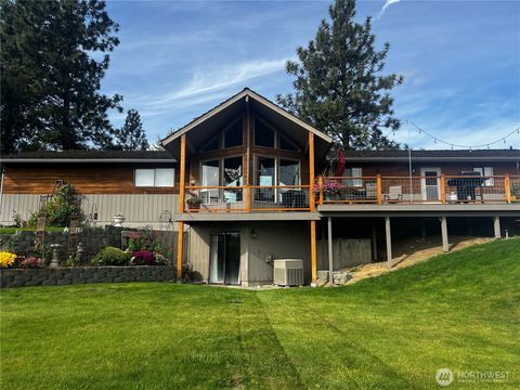 Photo of 8 Mundinger Lane, Omak, WA 98841 (MLS # 2440803)