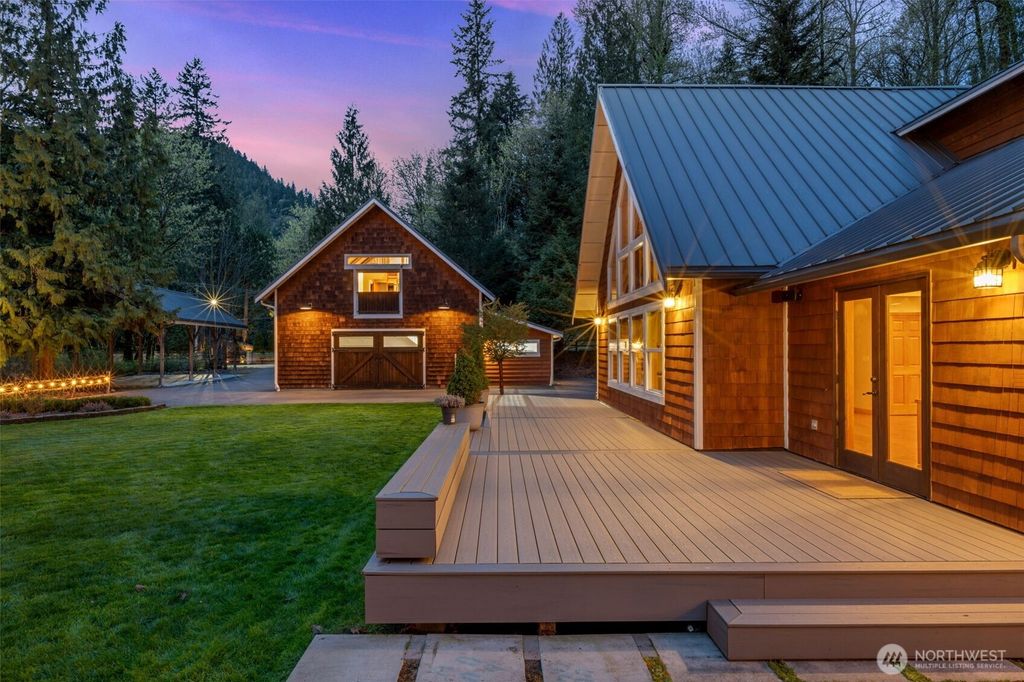 Photo of 23605 SE 132nd Way, Issaquah, WA 98027 (MLS # 2508140)