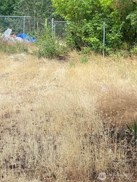 Photo of 6613 S Wapato Street, Tacoma, WA 98409 (MLS # 2470272)