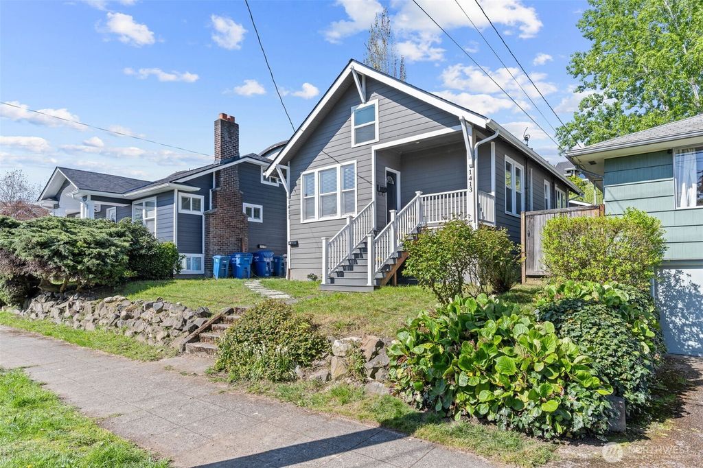 Photo of 1413 26th Avenue, Seattle, WA 98122 (MLS # 2516767)