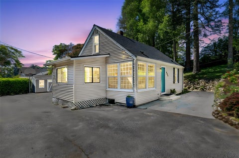 Photo of 9827 22nd Avenue SW, Seattle, WA 98106 (MLS # 2539392)