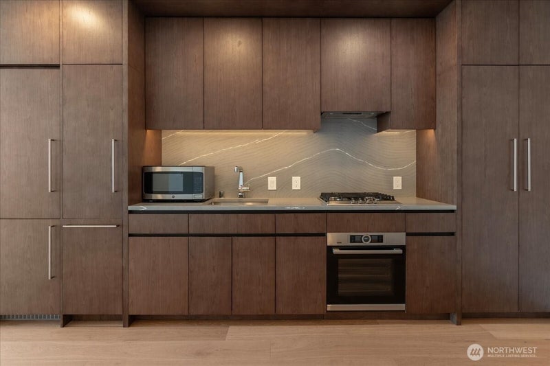 121 Stewart Street 2506