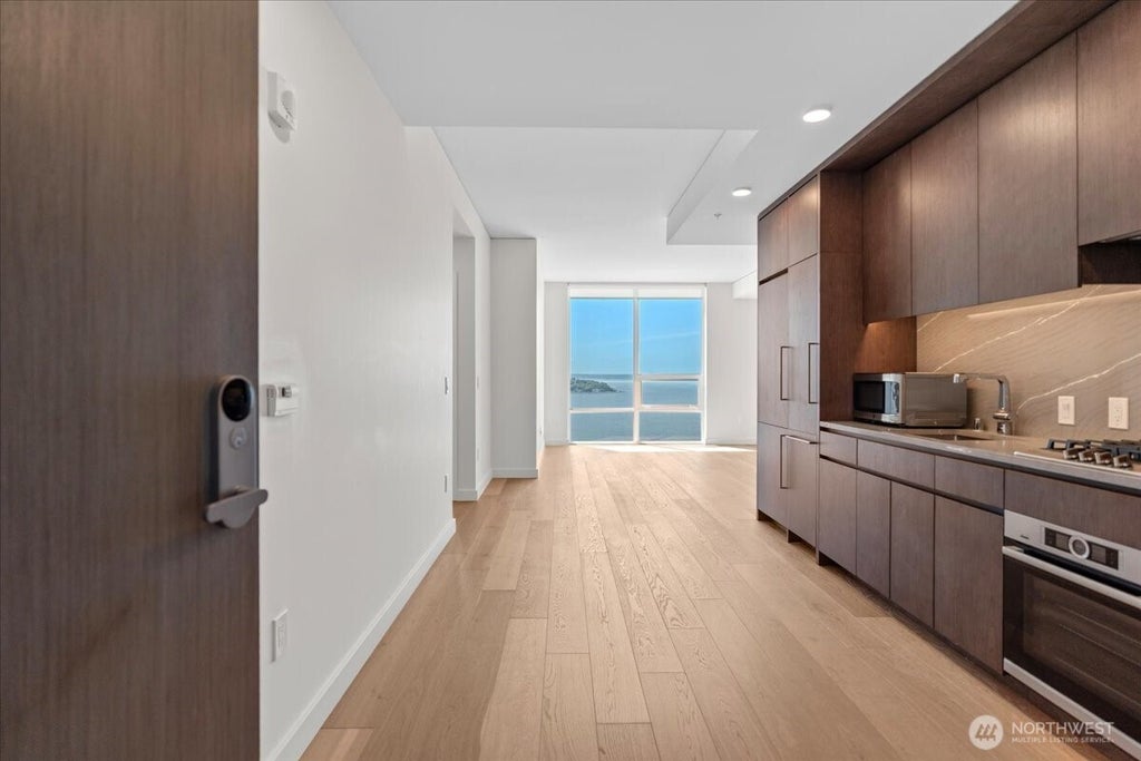 Photo of 121 Stewart Street #2506, Seattle, WA 98101 (MLS # 2582845)