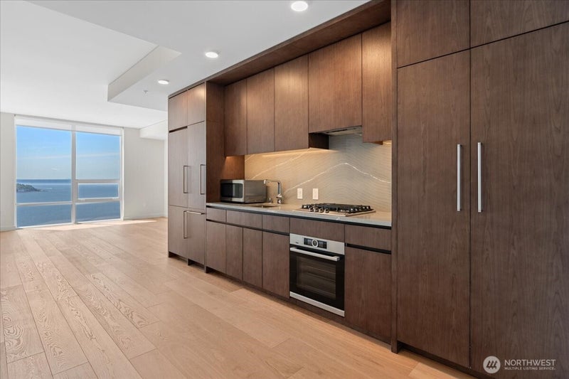121 Stewart Street 2506