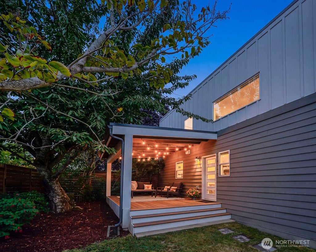 Photo of 3105 SW Elmgrove Street, Seattle, WA 98126 (MLS # 2578900)