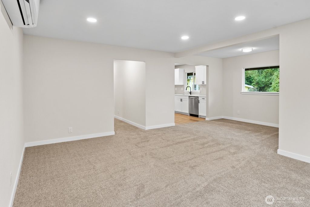 Photo of 6334 Pacific Avenue SE, Lacey, WA 98503 (MLS # 2524886)