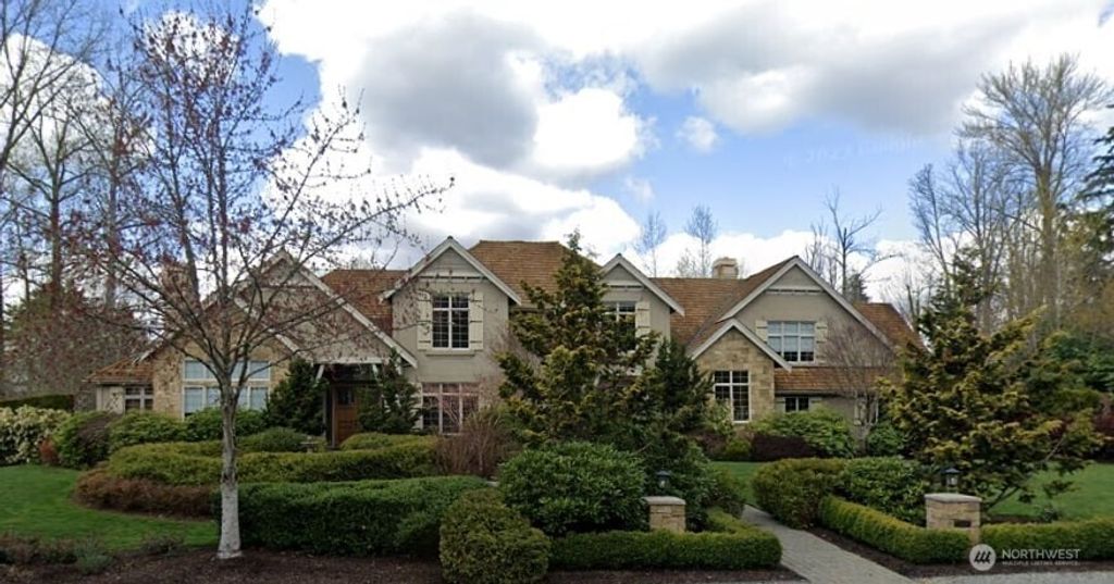 Photo of 13207 211th Way NE, Woodinville, WA 98077 (MLS # 2338483)