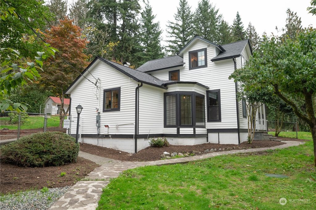 Photo of 35022 SE Fall City Snoqualmie Road, Fall City, WA 98024 (MLS # 2169414)