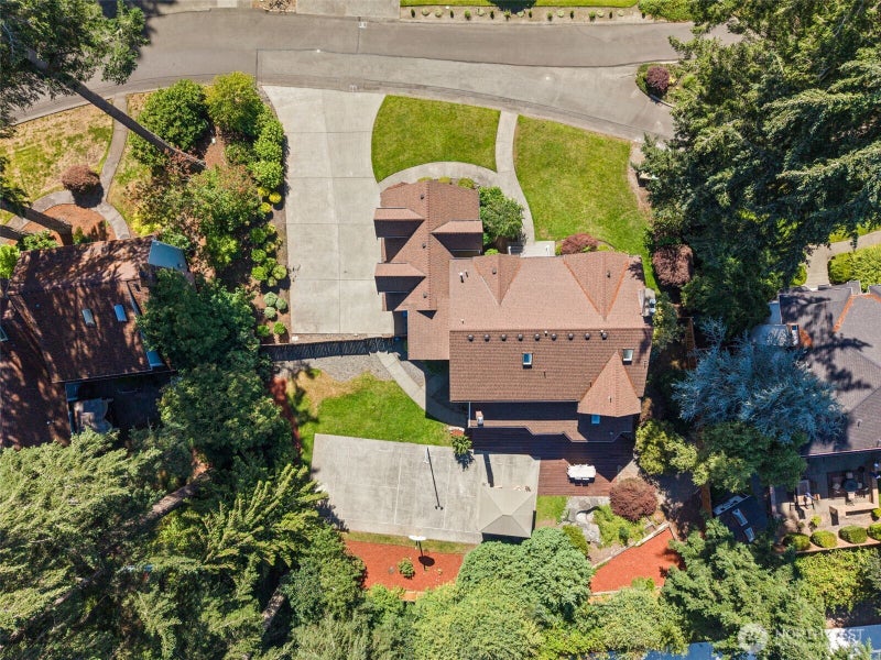 11401 Madera Circle SW